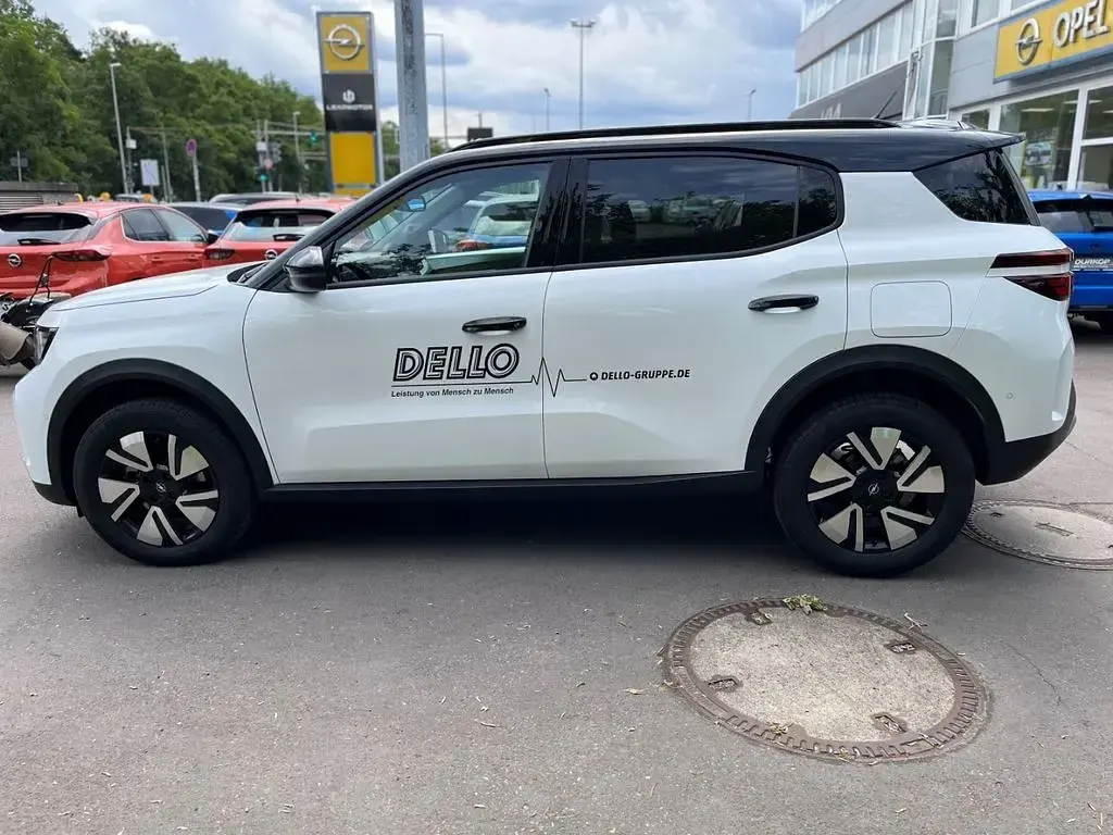 Neu Opel Frontera Ultimate 110 PS (80 kW) 2026 Weiß SUV