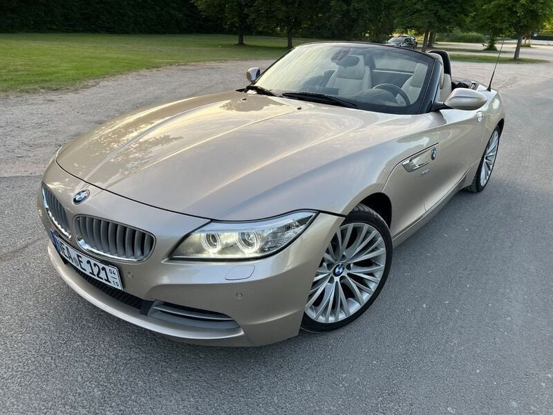Beige Gebraucht 2013 BMW Z4 Sport Line Cabrio | 18.590 € (Guter Preis) - Bild 1/4