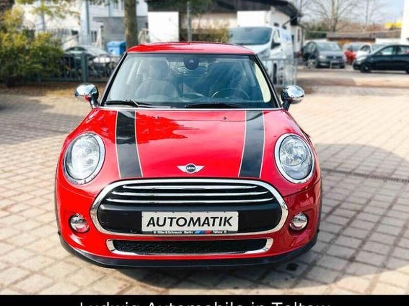 Usado Mini ONE 131 HP (96 kW) 2016 Vermelho Citadino