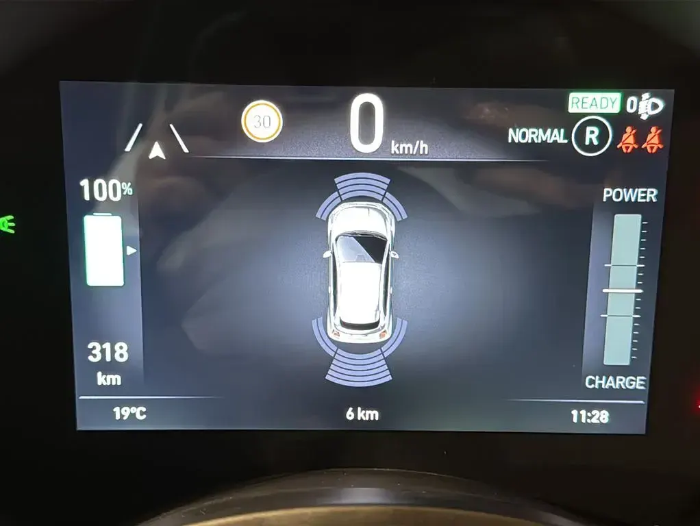 Neu Fiat 500e 86 kW (118 PS) 2026 Schwarz Limousine