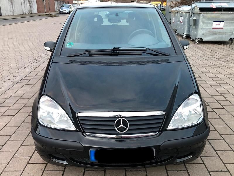 Gebraucht Mercedes A160 102 PS (75 kW) 2004 Schwarz Limousine