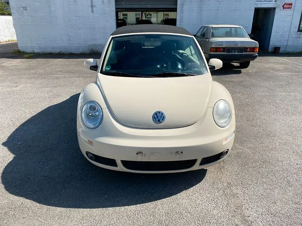 Gebraucht VW New Beetle Cabriolet 102 PS (75 kW) 2007 Weiß Cabrio