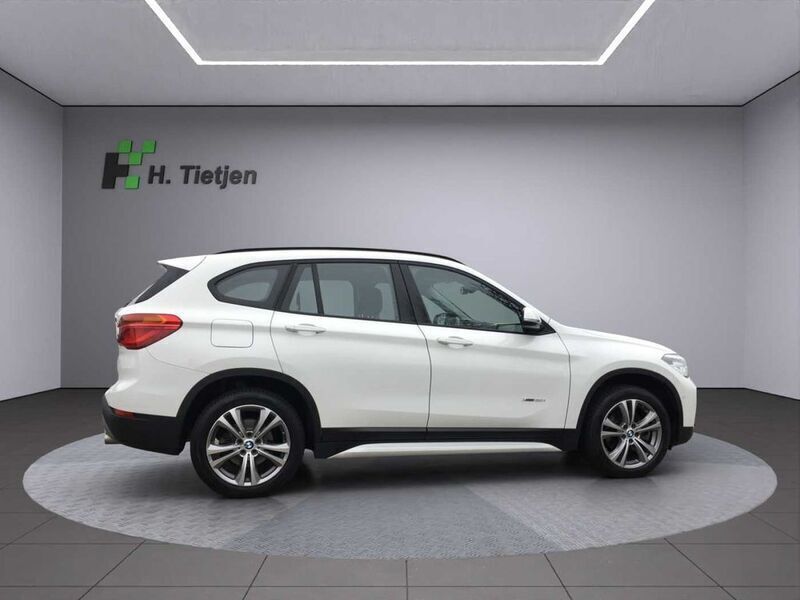Gebraucht BMW X1 Sport Line 192 PS (141 kW) 2016 Weiss SUV