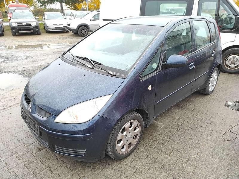 Indigo blue Gebraucht 2005 Mitsubishi Colt Invite Kleinwagen | 3.499 € (Fairer Preis) - Bild 1/4