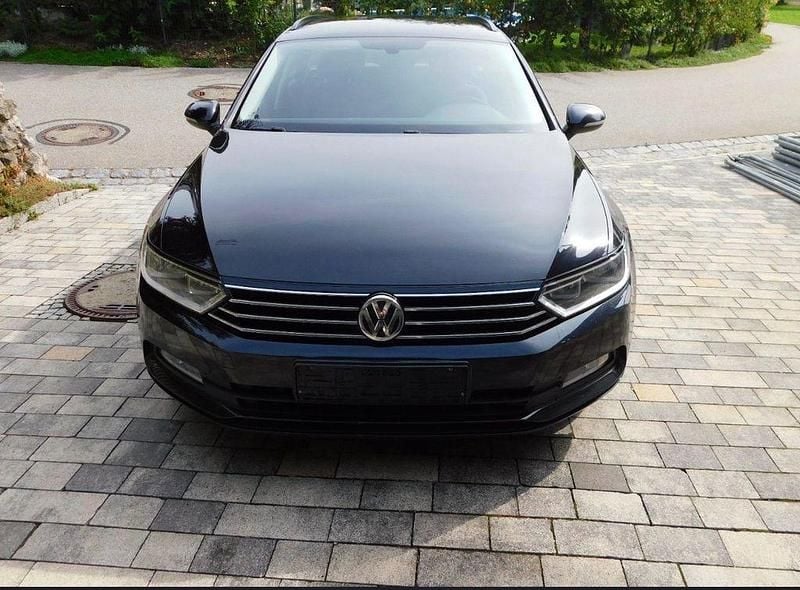 Gebraucht VW Passat 150 PS (110 kW) 2016 Schwarz Kombi