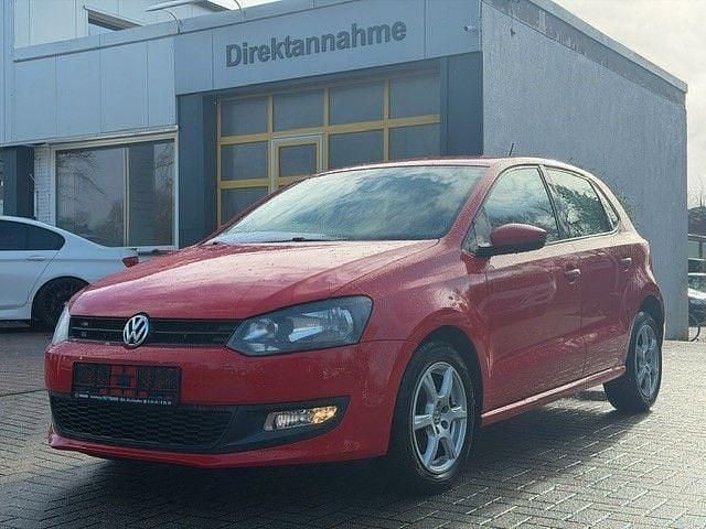 Gebraucht VW Polo Match 90 PS (66 kW) 2013 Rot Kleinwagen