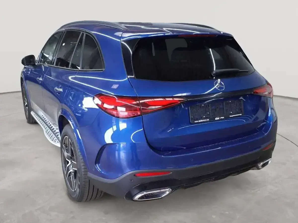 Gebraucht Mercedes GLC300 Advanced 269 PS (197 kW) 2023 Spektralblau metallic SUV