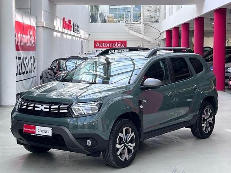 Grün Gebraucht 2023 Dacia Duster Journey SUV | 20.850 € (Fairer Preis) - Bild 1/4