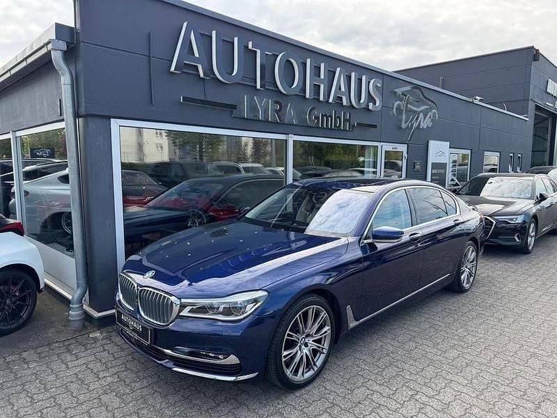 Gebraucht BMW M760 Performance 609 PS (447 kW) 2017 Blau Limousine