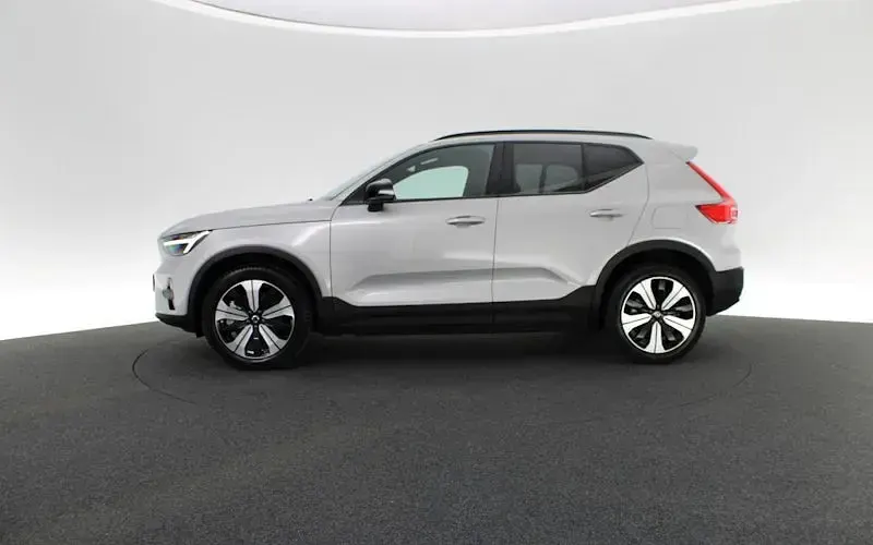 Occasion Volvo EX40 Core 169 kW (231 ch) 2023 Argent SUV