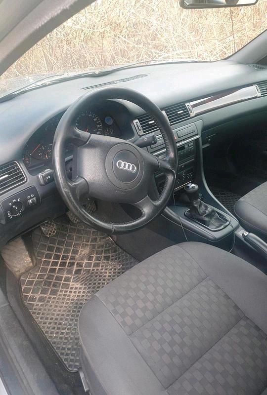 Gebraucht Audi A6 110 PS (80 kW) 1999 Silber Limousine