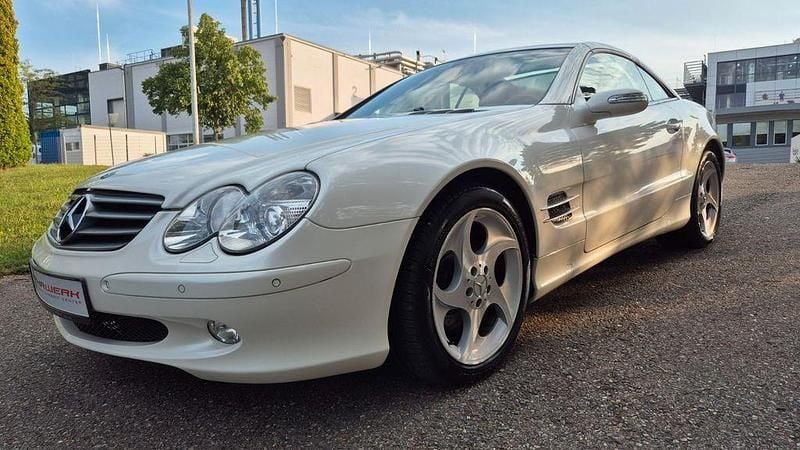 Gebraucht Mercedes SL500 306 PS (225 kW) 2006 Designo mystic weiß metallic Cabrio