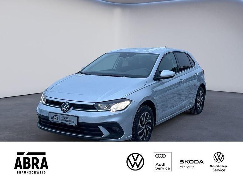 Gebraucht VW Polo Life 80 PS (58 kW) 2022 Silber Limousine