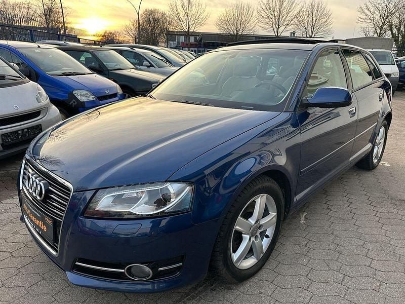 Gebraucht Audi A3 Ambiente 170 PS (125 kW) 2011 Blau Kleinwagen