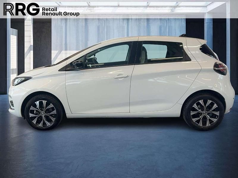 Gebraucht Renault Zoe Evolution 50 kW (69 PS) 2022 Gletscherweiss Kleinwagen