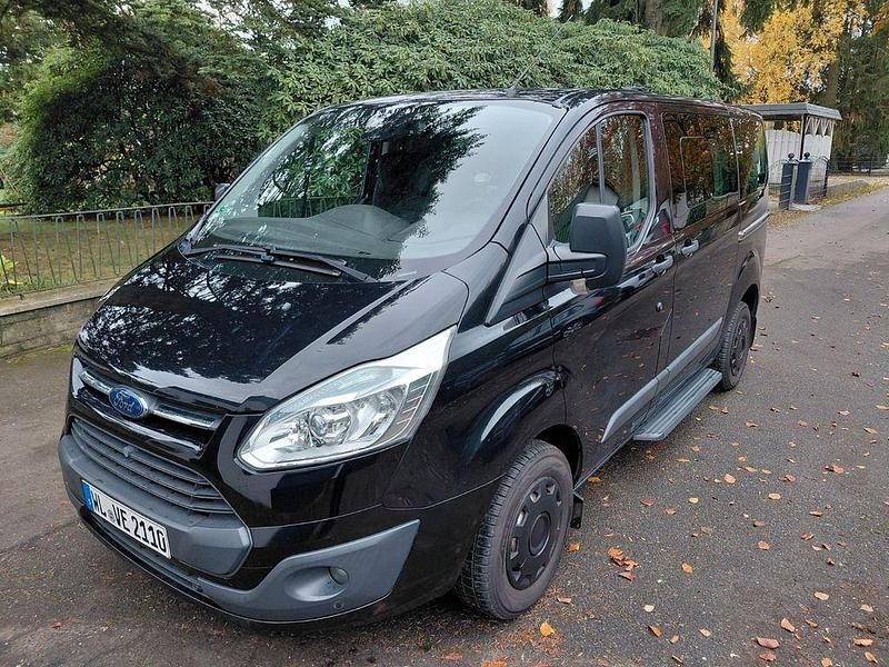 Schwarz Gebraucht 2014 Ford Tourneo Custom Van | 17.500 € (Guter Preis) - Bild 1/4