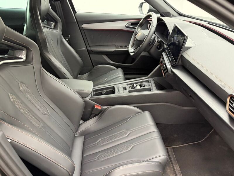 Gebraucht Cupra Formentor VZ 390 PS (286 kW) 2024 Black metallic SUV