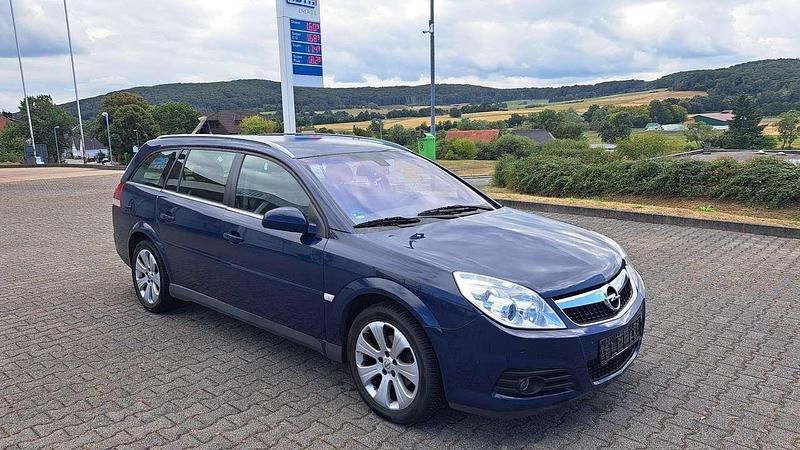 Blau Gebraucht 2009 Opel Vectra Kombi | 1.650 € (Guter Preis) - Bild 1/4