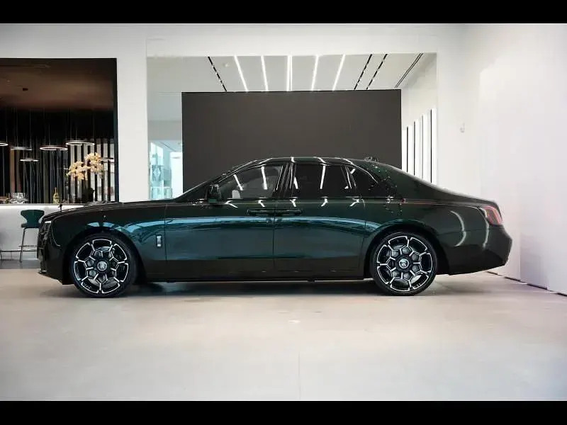 Gebraucht Rolls Royce Ghost 544 PS (400 kW) 2025 Grün Limousine