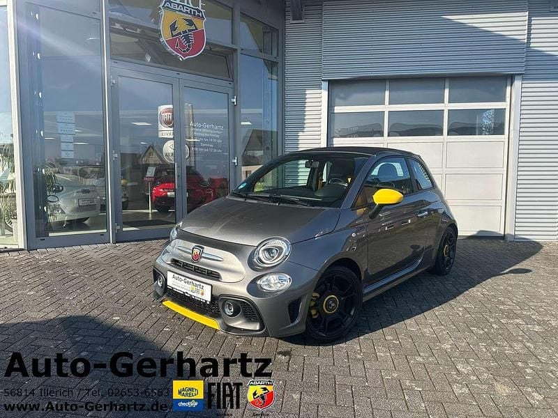 Gebraucht Abarth 595C 165 PS (121 kW) 2022 Colore esterno (record grau) Cabrio