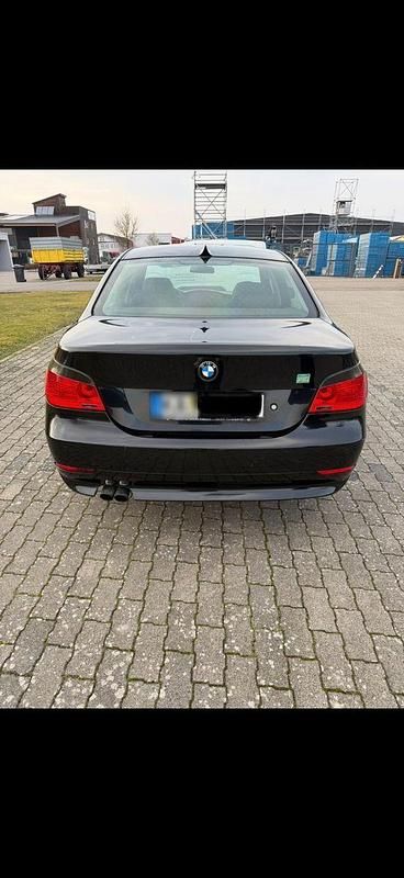 Gebraucht BMW 525 218 PS (160 kW) 2006 Schwarz Limousine