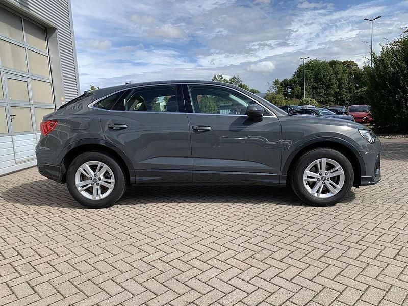 Gebraucht Audi Q3 Sportback Sport 150 PS (110 kW) 2020 Grau SUV