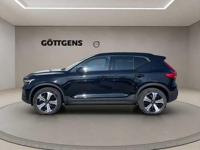 Gebraucht Volvo XC40 Core 175 kW (238 PS) 2023 Schwarz SUV
