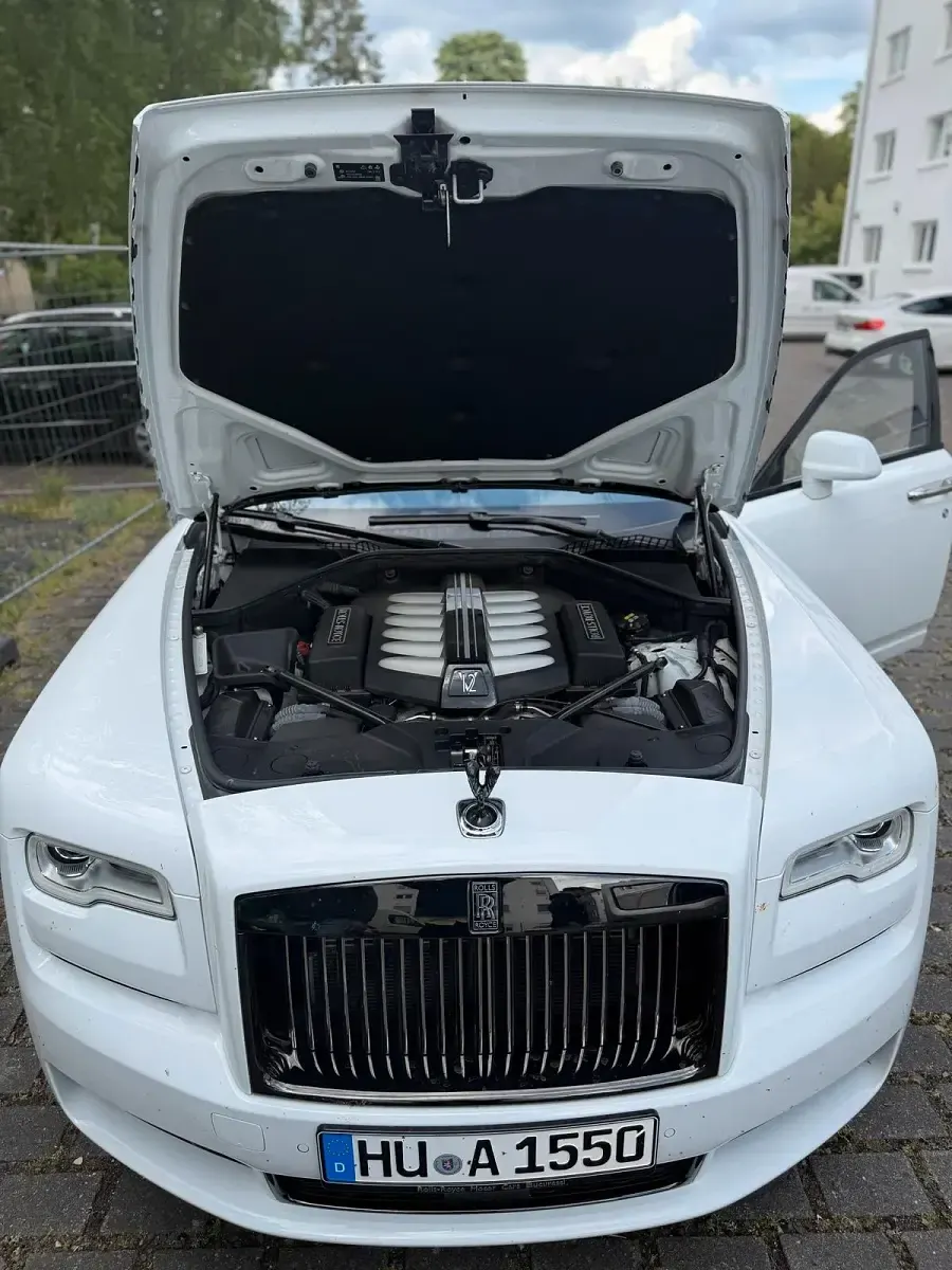 Gebraucht Rolls Royce Ghost 612 PS (450 kW) 2018 Weiß Limousine