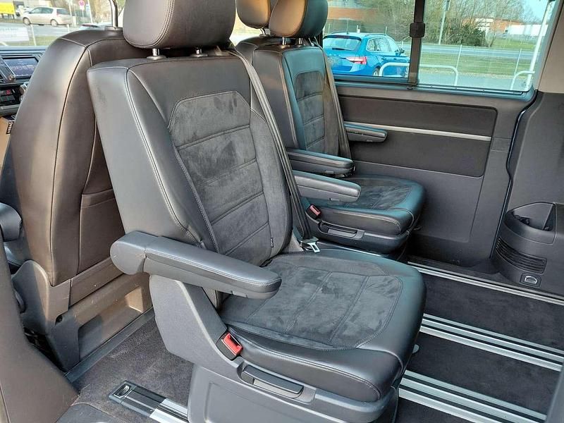 Gebraucht VW Multivan Comfortline 204 PS (150 kW) 2016 Blau Van / Kleinbus