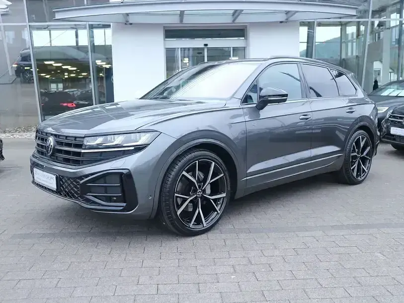 Gebraucht VW Touareg R-line 286 PS (210 kW) 2024 Grau SUV