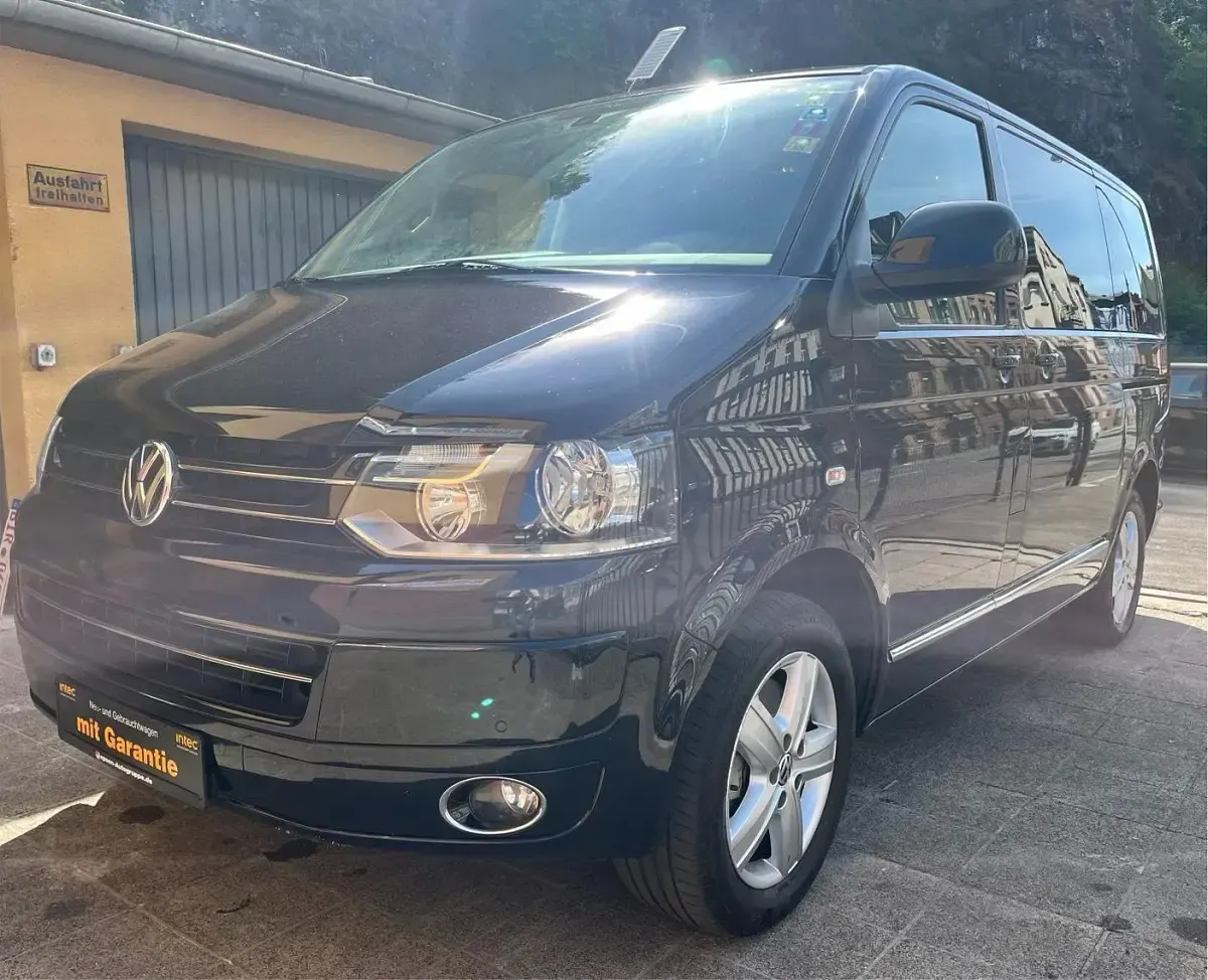 Gebraucht VW Multivan Match 180 PS (132 kW) 2012 Schwarz Van / Kleinbus