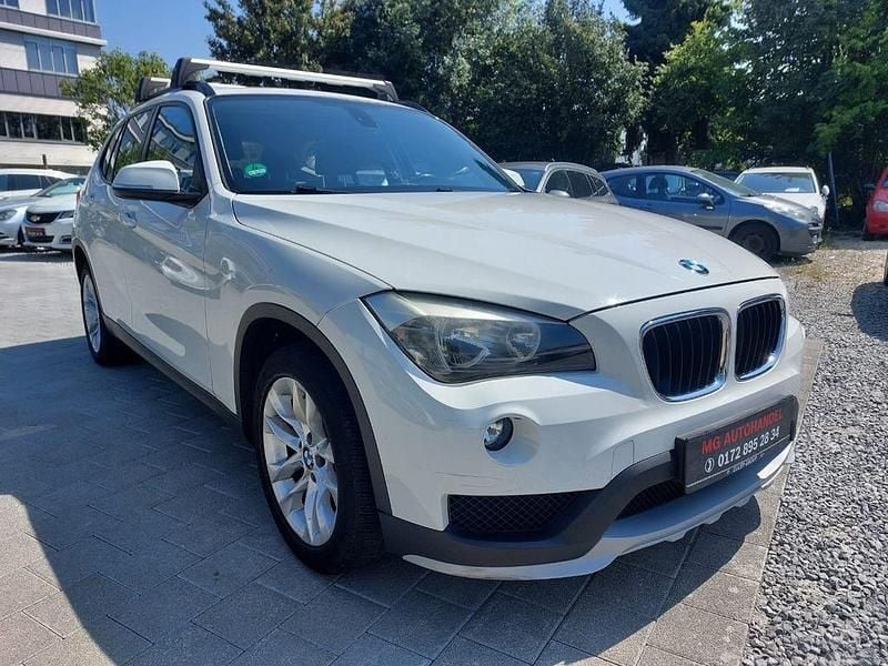 Weiß Gebraucht 2014 BMW X1 SUV | 6.999 € (Guter Preis) - Bild 1/4