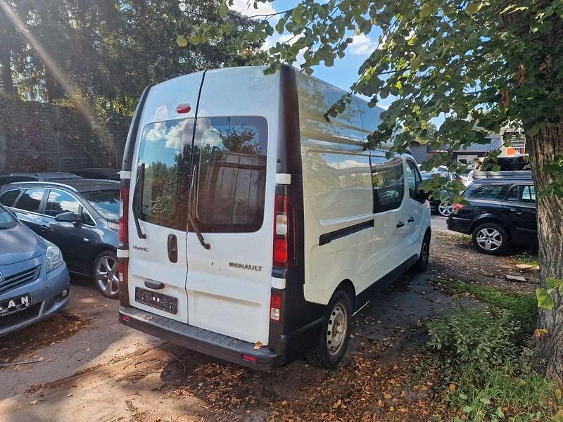 Gebraucht Renault Trafic Komfort 120 PS (88 kW) 2016 Van / Kleinbus