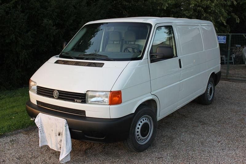 Gebraucht VW T4 102 PS (75 kW) 2003 Weiß Van