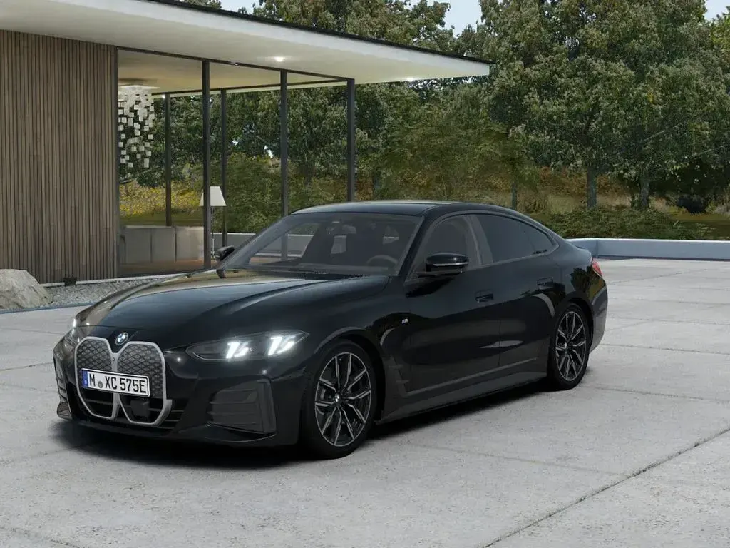 Neu BMW i4 M Sport 250 kW (340 PS) 2026 Black sapphire (schwarz) Limousine
