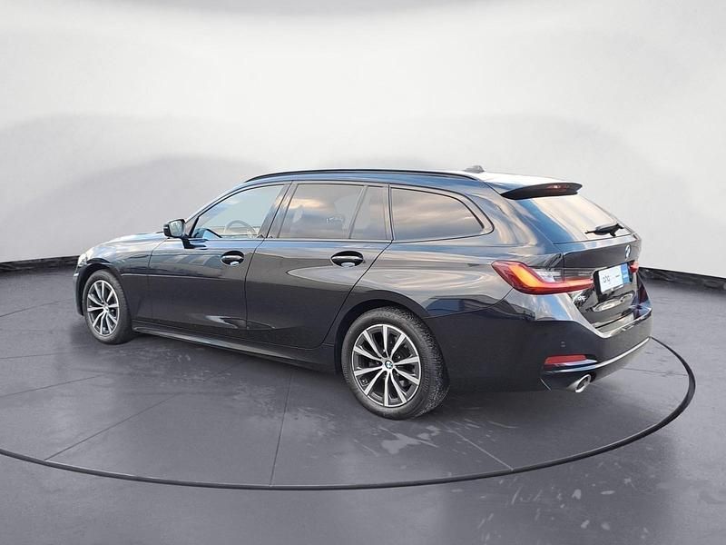Gebraucht BMW 320 Sport Line 190 PS (139 kW) 2022 Schwarz Kombi