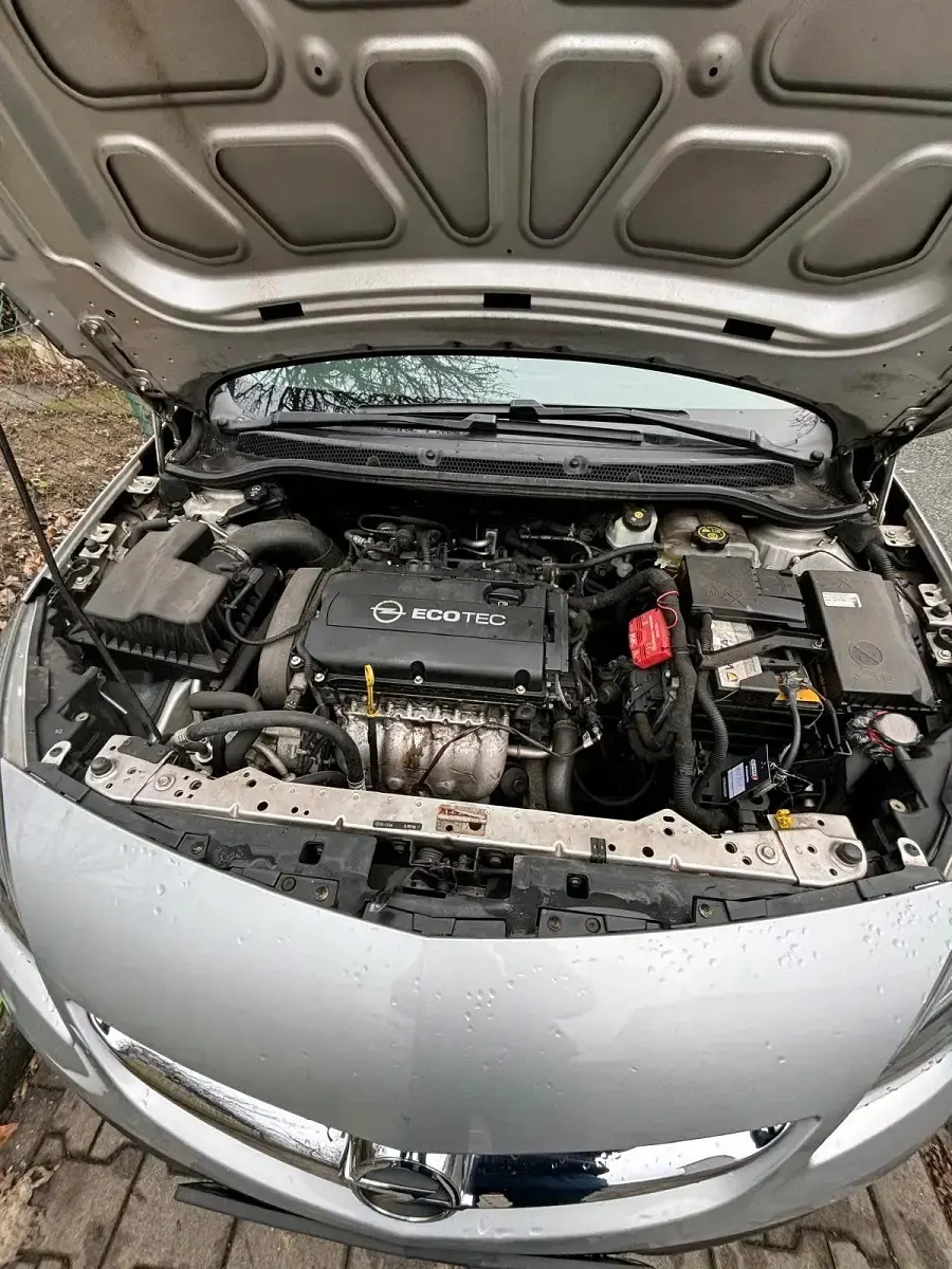 Usata Opel Astra 116 CV (85 kW) 2013 Argento Station wagon