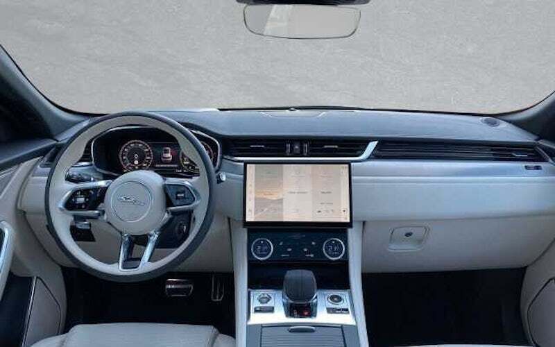 Second-hand Jaguar F-Pace R-Dynamic 404 CP (297 kW) 2023 Albastru SUV