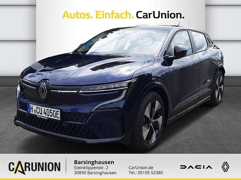 Nachtblau metallic Gebraucht 2023 Renault Mégane Evolution Limousine | 30.860 € (Fairer Preis) - Bild 1/4