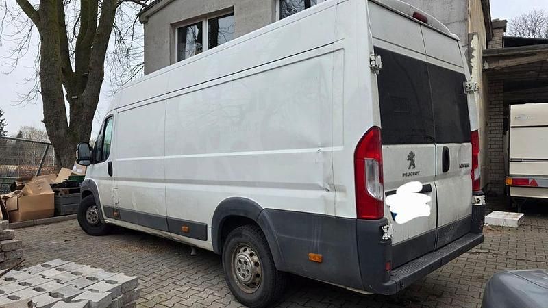 Gebraucht Peugeot Boxer 136 PS (100 kW) 2014 Weiß Van