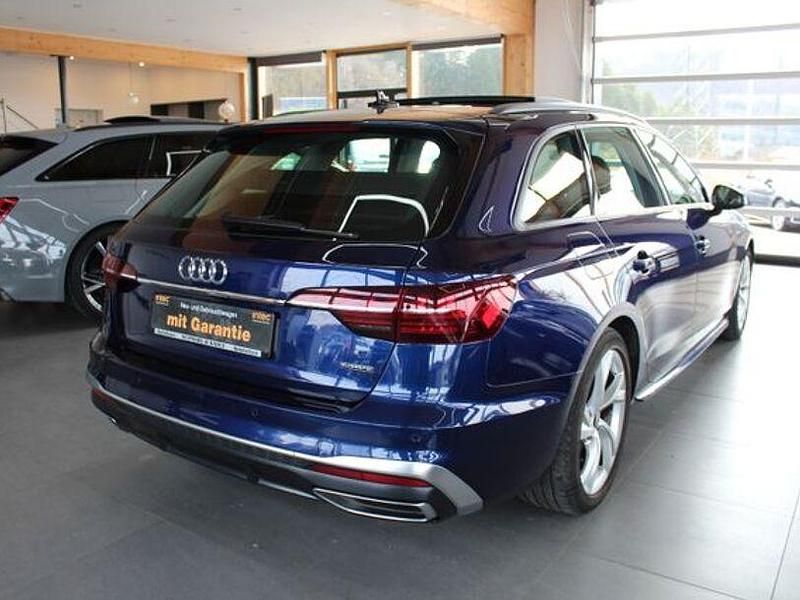 Gebraucht Audi A4 S-Line 204 PS (150 kW) 2022 Blau Kombi