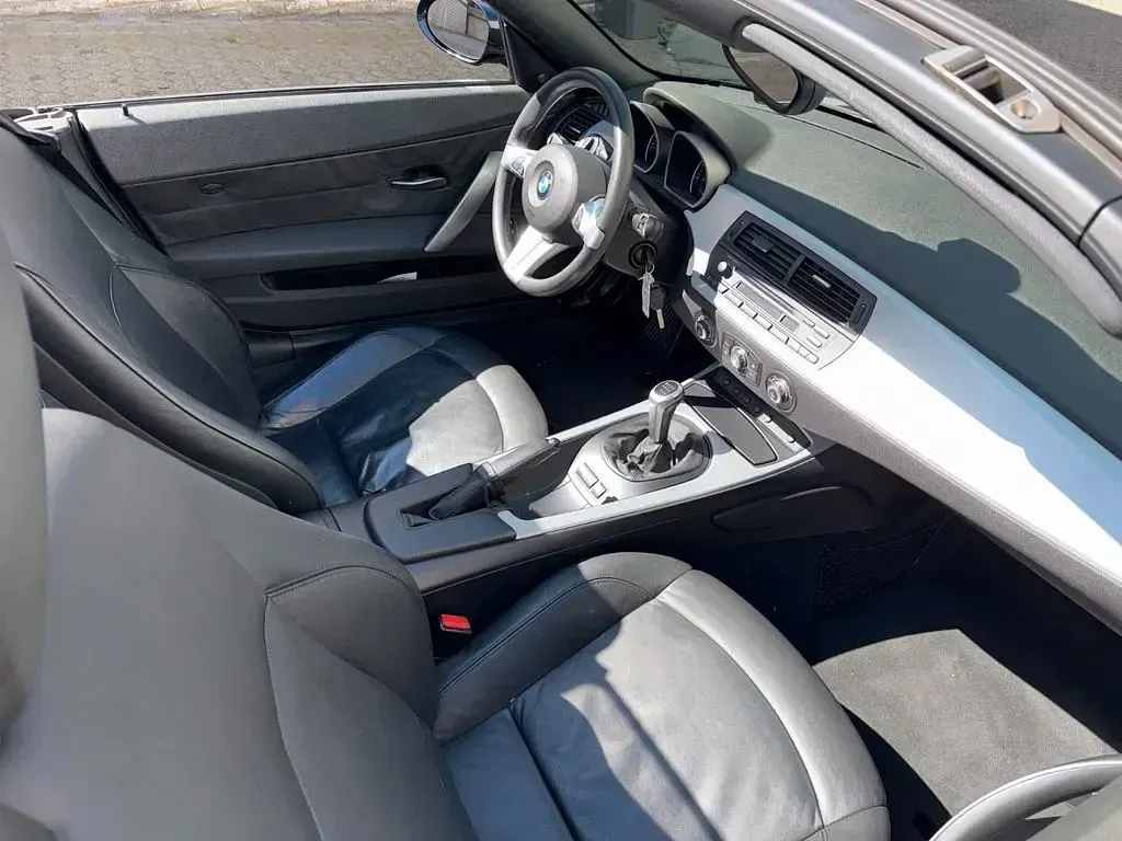 Gebraucht BMW Z4 Advantage 150 PS (110 kW) 2008 Schwarz Cabrio