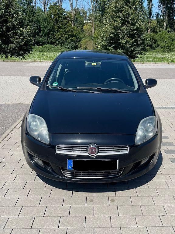 Schwarz Gebraucht 2011 Fiat Bravo Dynamic Kleinwagen | 3.499 € (Fairer Preis) - Bild 1/4