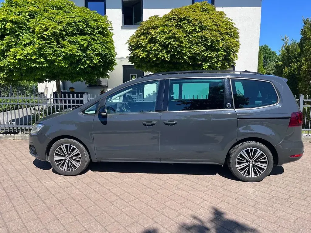 Gebraucht Seat Alhambra 20th Anniversary 150 PS (110 kW) 2017 Grau Van / Kleinbus