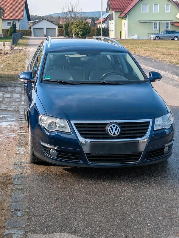 Gebraucht VW Passat 170 PS (125 kW) 2010 Blau Kombi