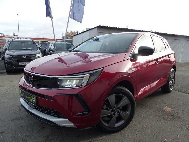Gebraucht Opel Grandland X Elegance 131 PS (96 kW) 2023 Rot SUV