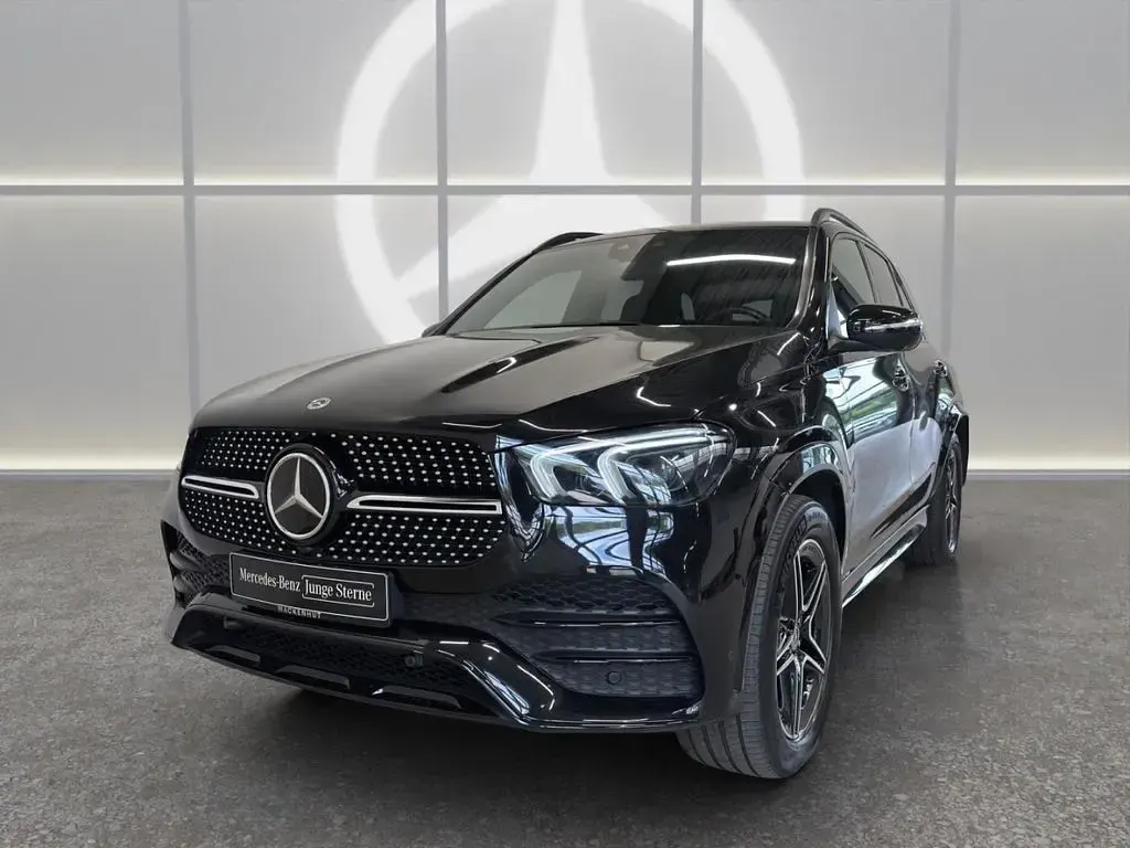 Gebraucht Mercedes GLE400 AMG 330 PS (242 kW) 2023 Schwarz SUV