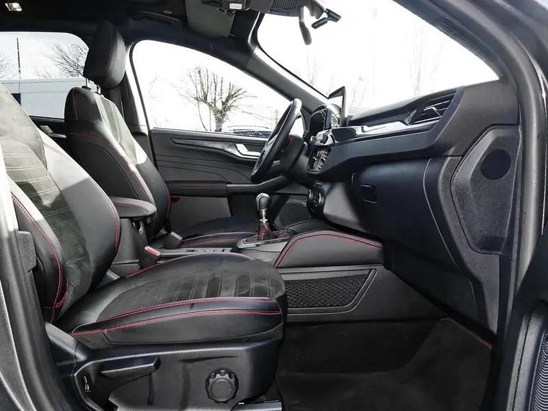 Gebraucht Ford Kuga ST-Line X 150 PS (110 kW) 2024 Magnetic (metallic) SUV