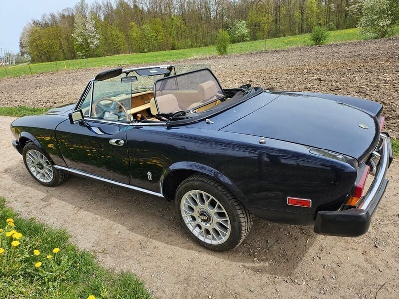 Blau Gebraucht 1980 Fiat 124 Spider Cabrio | 9.000 € - Bild 1/4