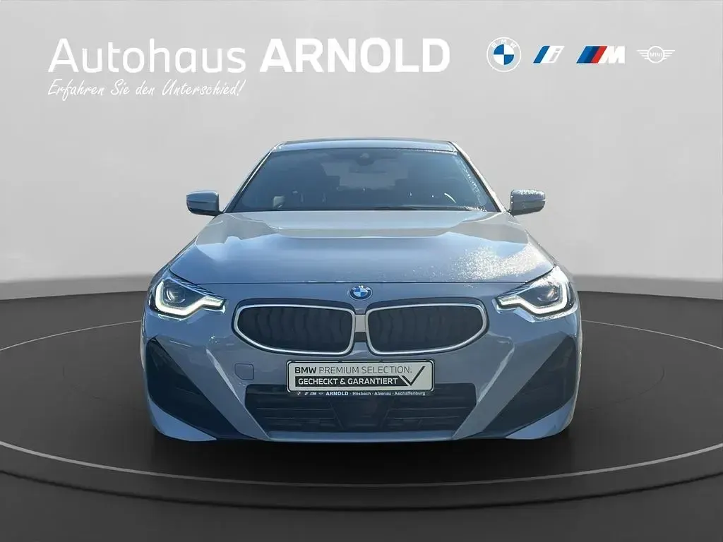 Gebraucht BMW 220 M Sport 184 PS (135 kW) 2025 M brooklyn grau Coupé